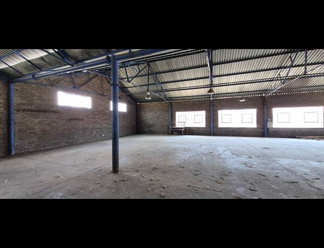 625M² WAREHOUSE TO LET IN DENNYDALE
